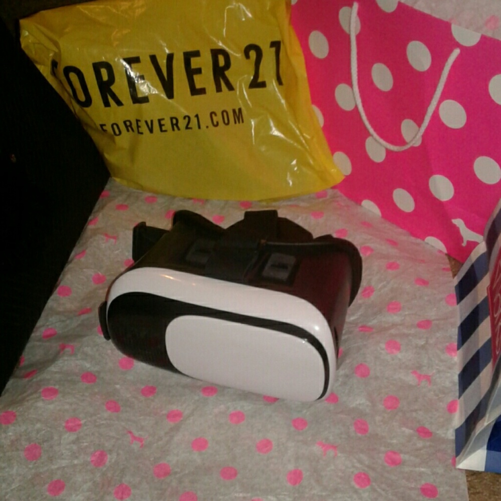 Virtual reality headset